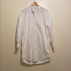 MONKI LONG White Button-Up Shirt WITH POCKETS. Size S